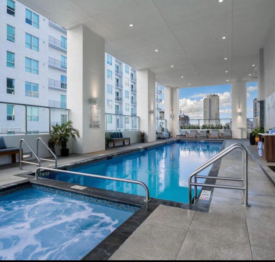 Comfortable Studio With King Bed And Queen Sofa-Bed Miami Exterior foto